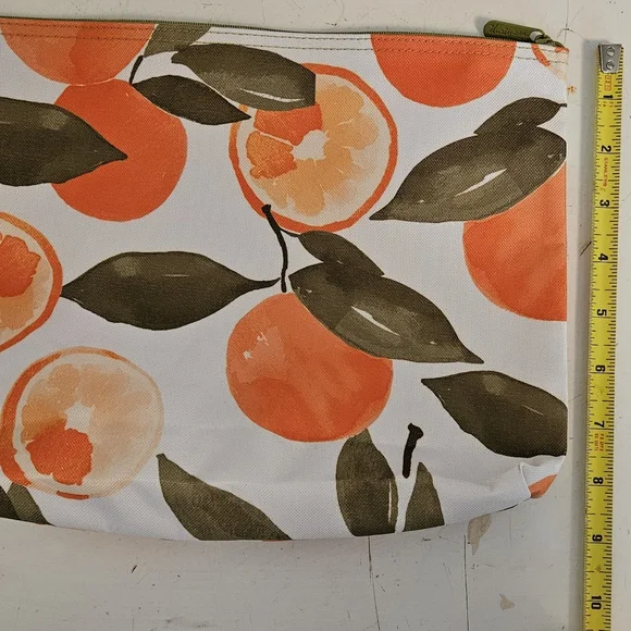 Thirty-one Oranges Print Zipper Pouch - Picture 3 of 5